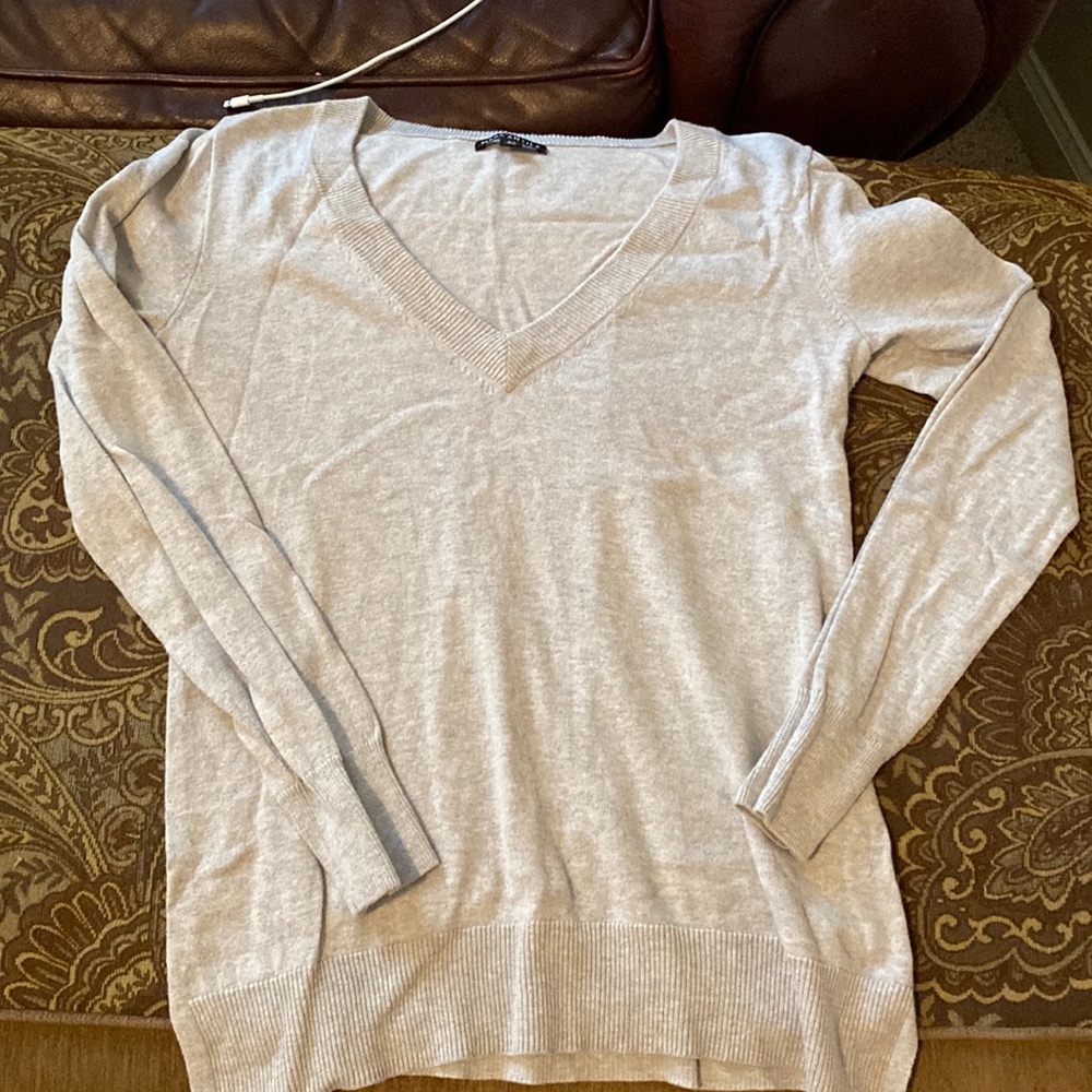 J crew merchantile gray b neck sweater xs